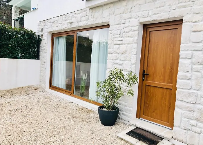 Apartamento For2 In *